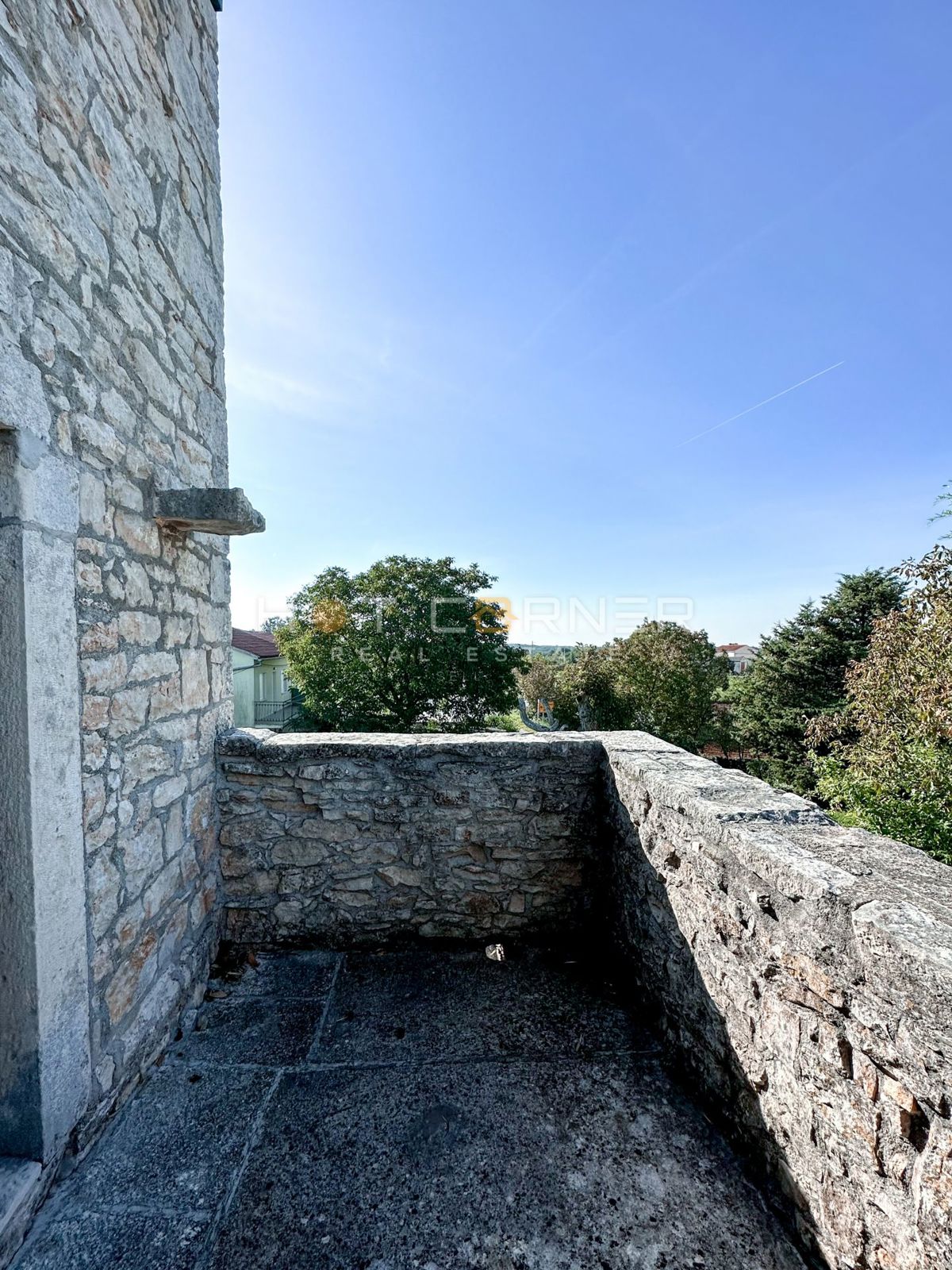 GRANDE OPPORTUNITÀ! Casa in pietra con piscina a Bokordići, Svetvinčenat, 212m2