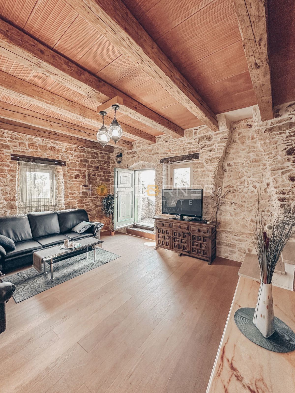 GRANDE OPPORTUNITÀ! Casa in pietra con piscina a Bokordići, Svetvinčenat, 212m2