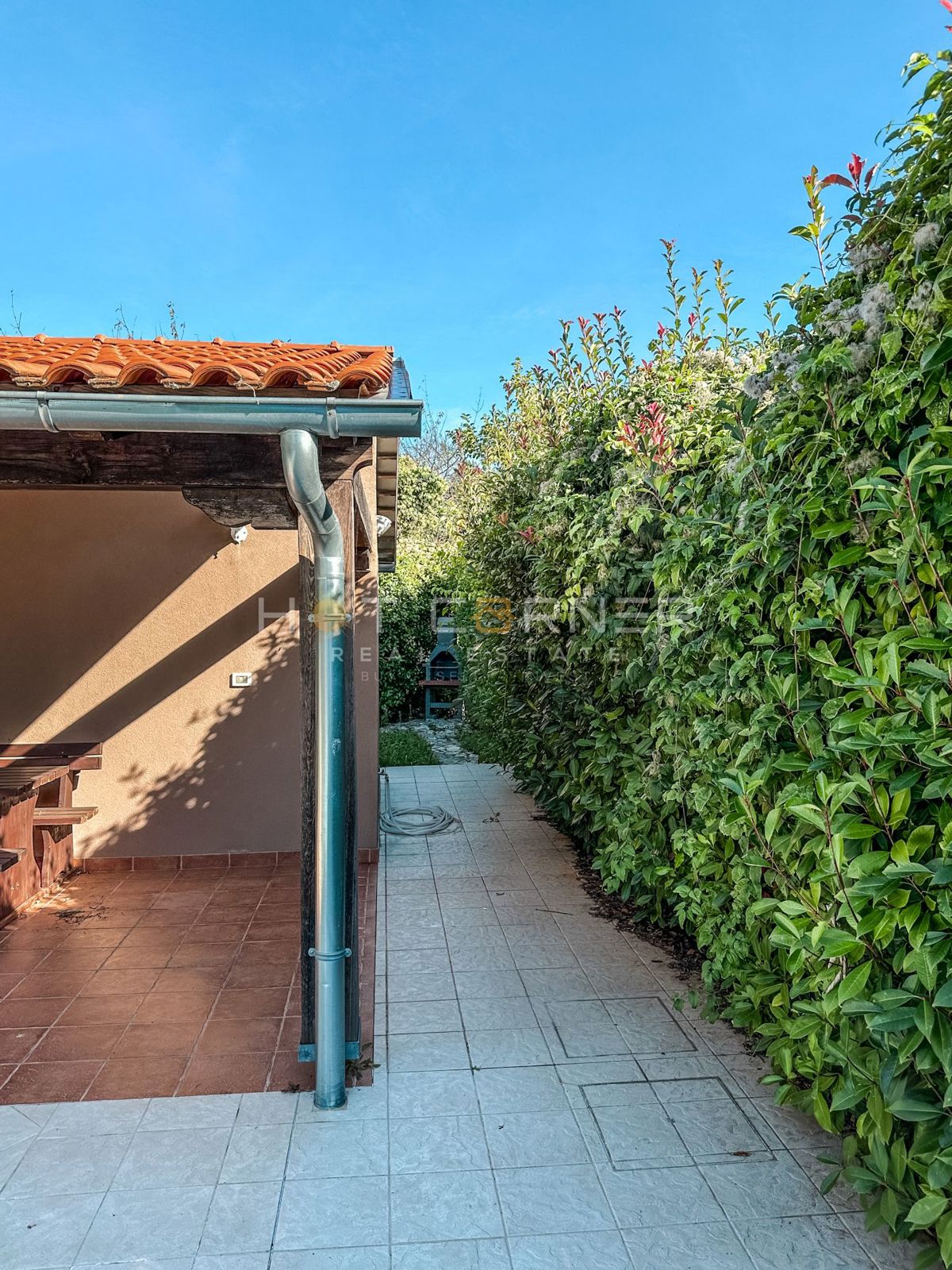 GRANDE OPPORTUNITÀ! Casa in pietra con piscina a Bokordići, Svetvinčenat, 212m2