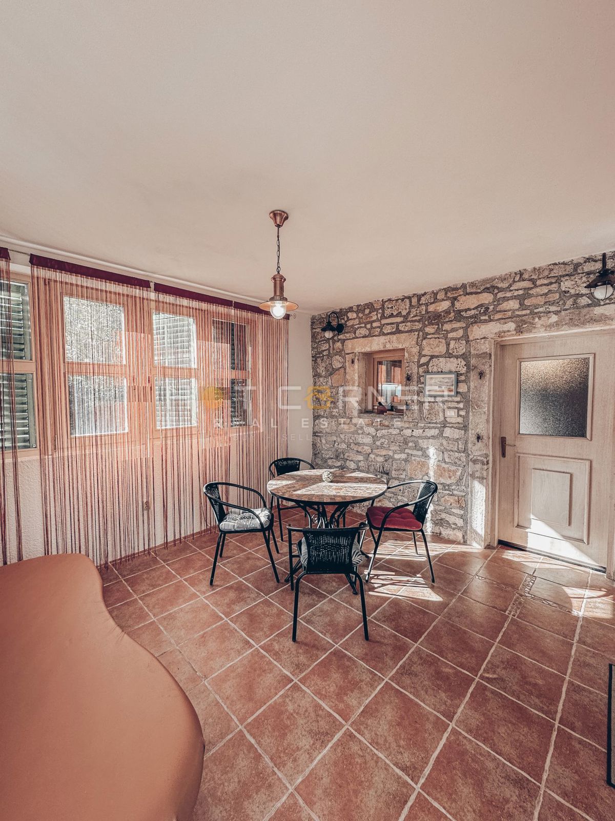 GRANDE OPPORTUNITÀ! Casa in pietra con piscina a Bokordići, Svetvinčenat, 212m2