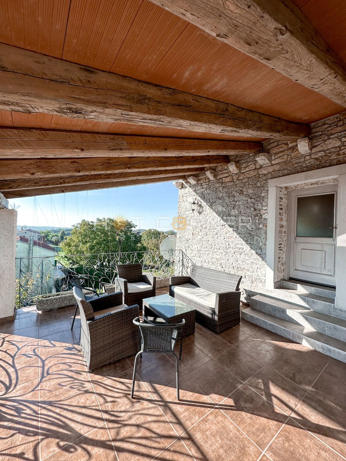 GRANDE OPPORTUNITÀ! Casa in pietra con piscina a Bokordići, Svetvinčenat, 212m2