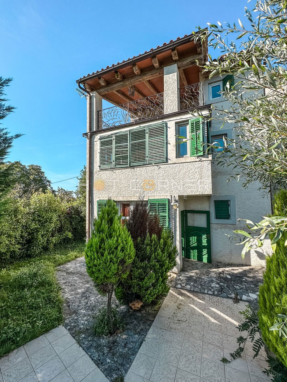 GRANDE OPPORTUNITÀ! Casa in pietra con piscina a Bokordići, Svetvinčenat, 212m2