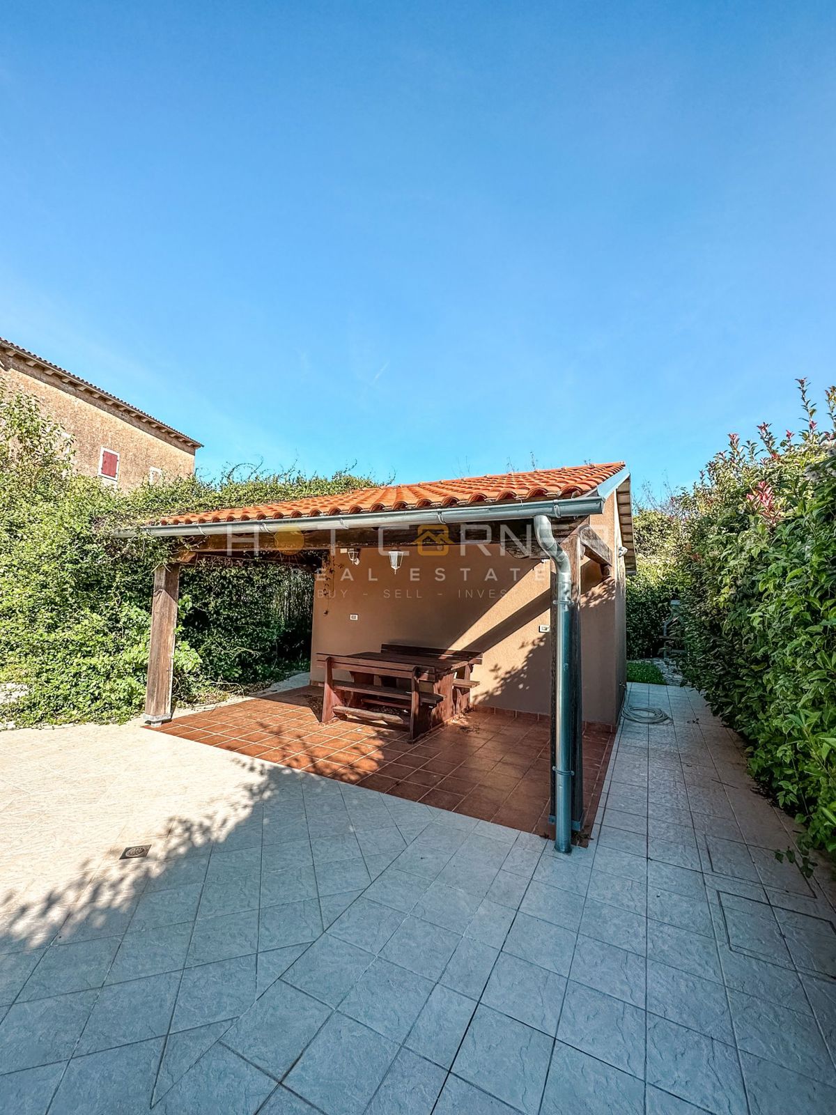 GRANDE OPPORTUNITÀ! Casa in pietra con piscina a Bokordići, Svetvinčenat, 212m2