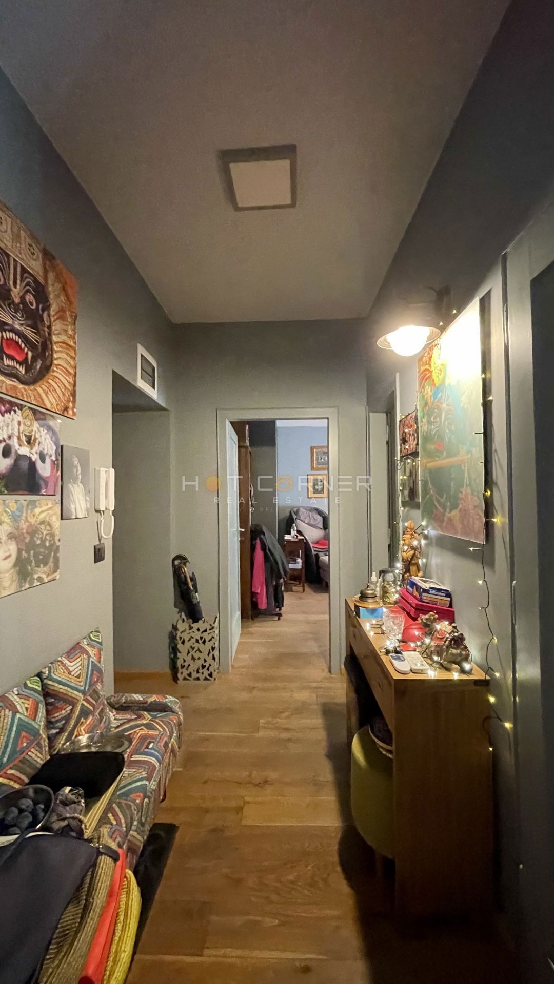 Appartamento vibrante ristrutturato nel cuore verde di Pola