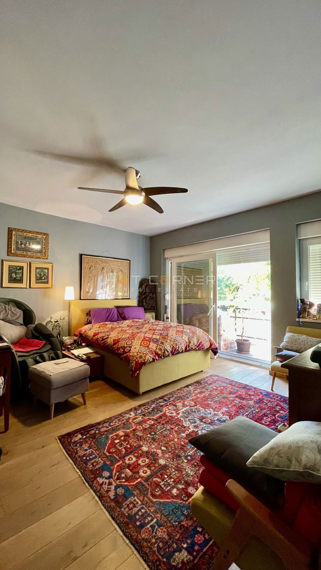 Appartamento vibrante ristrutturato nel cuore verde di Pola