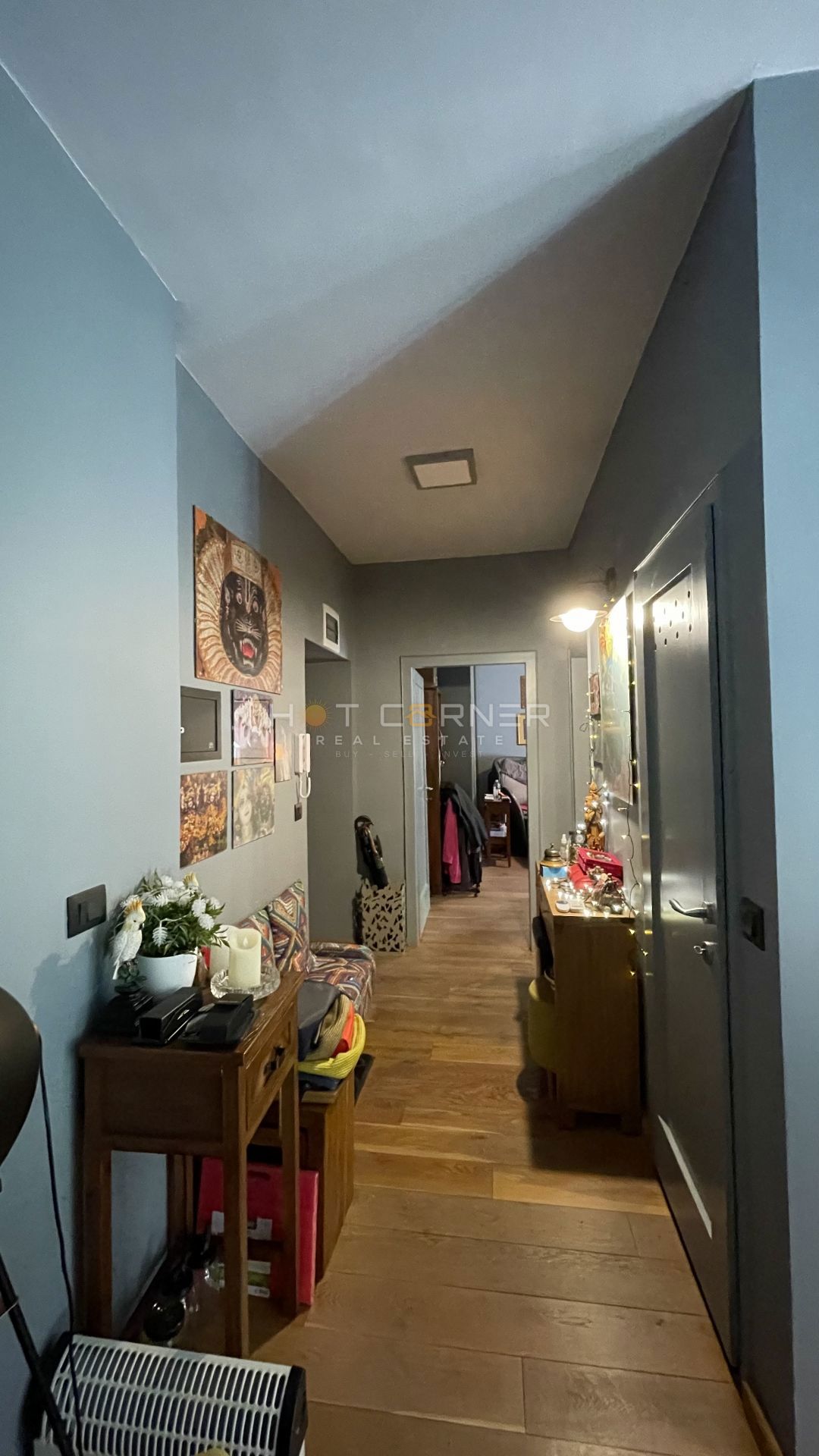 Appartamento vibrante ristrutturato nel cuore verde di Pola