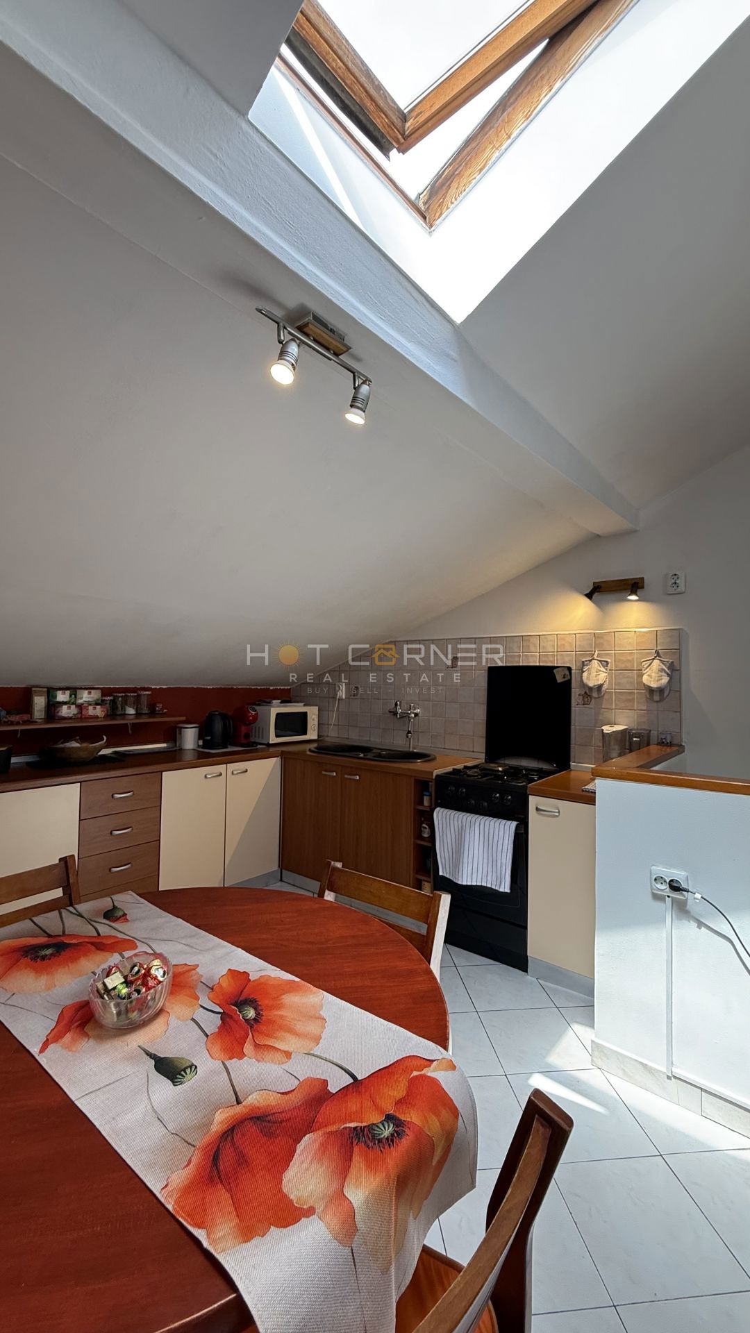 Centro Pola – Appartamento su due livelli