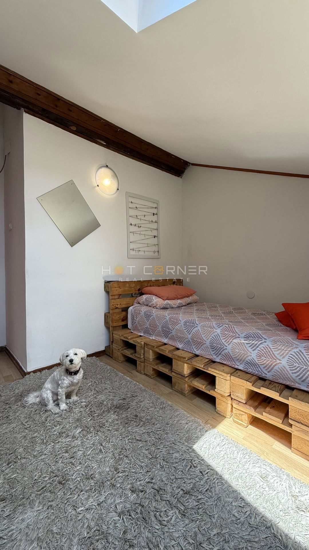 Centro Pola – Appartamento su due livelli