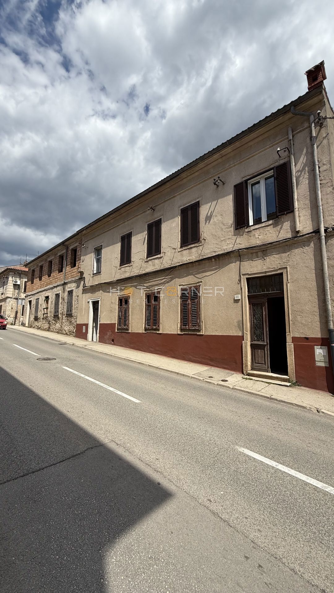 Centro Pola – Appartamento su due livelli