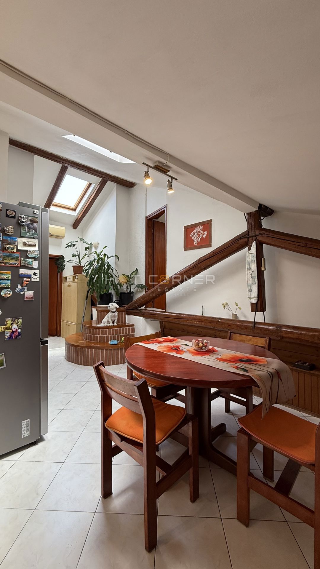 Centro Pola – Appartamento su due livelli