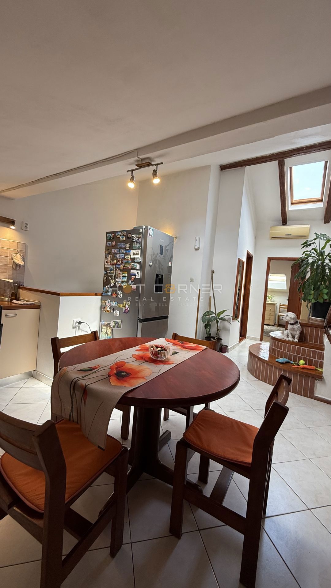 Centro Pola – Appartamento su due livelli