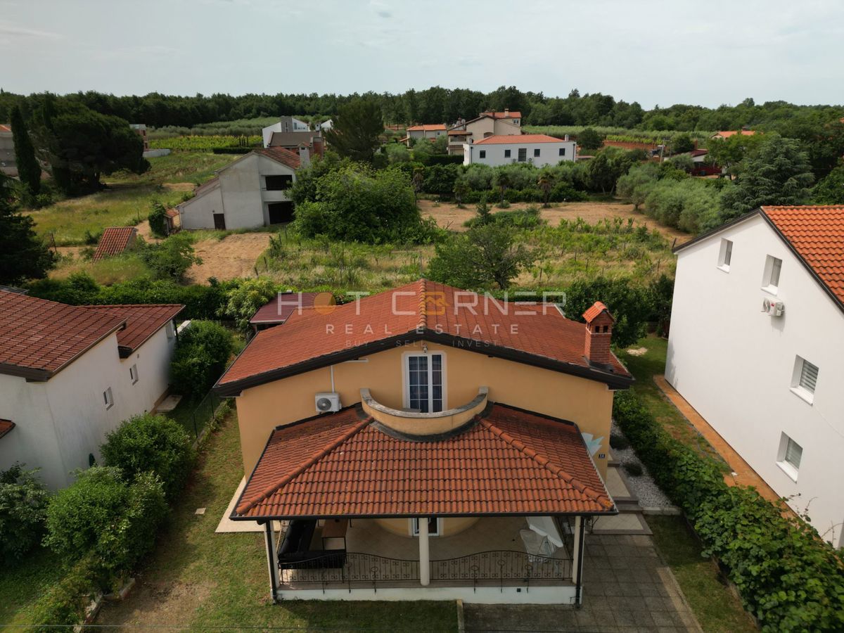 Casa top con piscina vicino a Parenzo