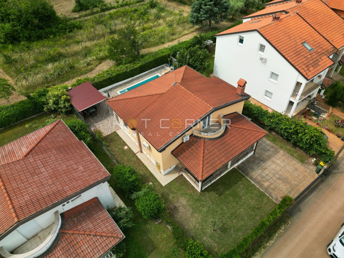 Casa top con piscina vicino a Parenzo
