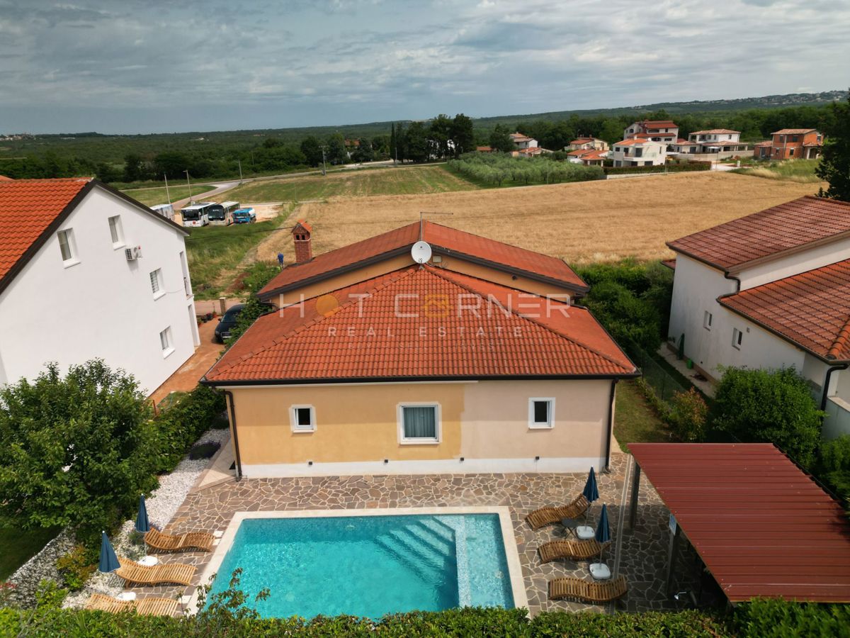Casa top con piscina vicino a Parenzo