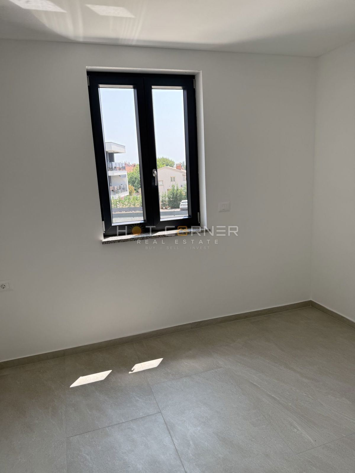 Medulin – Appartamento a 200 m dal mare, ampia terrazza con vista mare