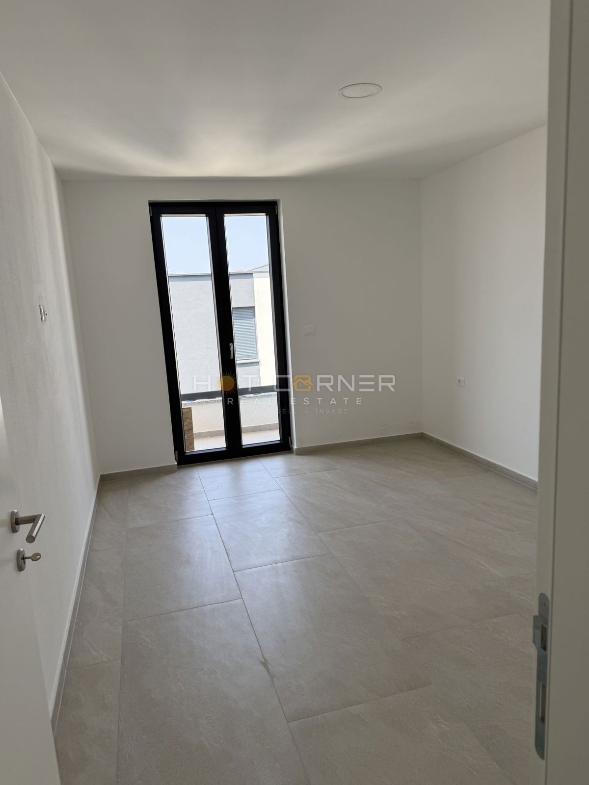 Medulin – Appartamento a 200 m dal mare, ampia terrazza con vista mare