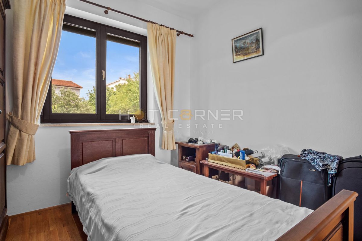 Casa con vista mare e ampio giardino – Banjole