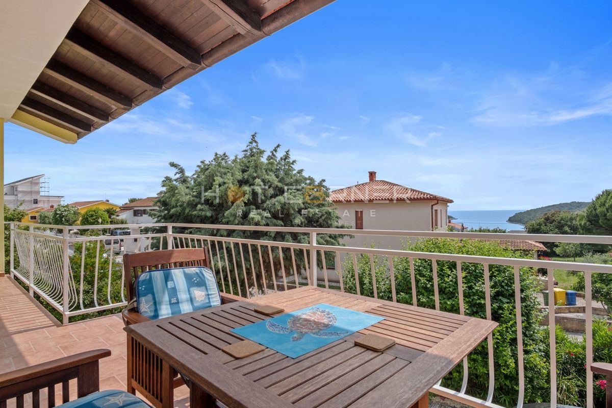 Casa con vista mare e ampio giardino – Banjole