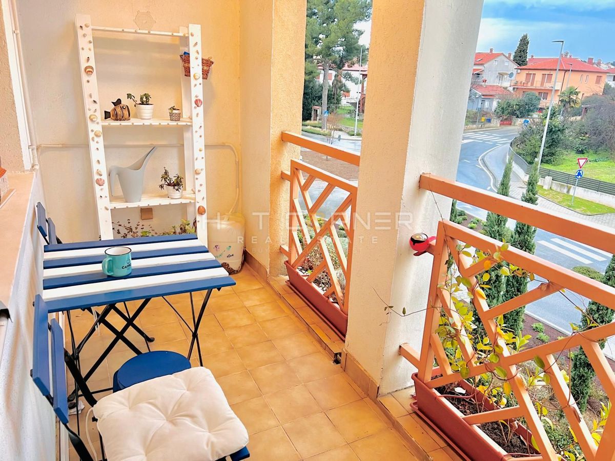 Appartamento a Rovigno – La scelta perfetta per una vita confortevole  Presentiamo un appartamento ben mantenuto e luminoso di 41 m², situato al se