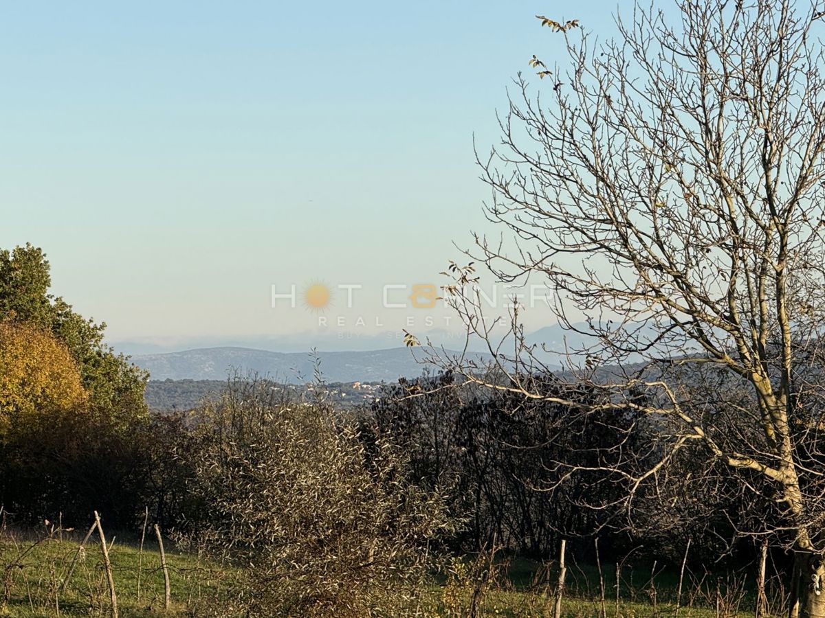 Barban, 4 terreni edificabili per la costruzione di 4 case vacanza, vista mare