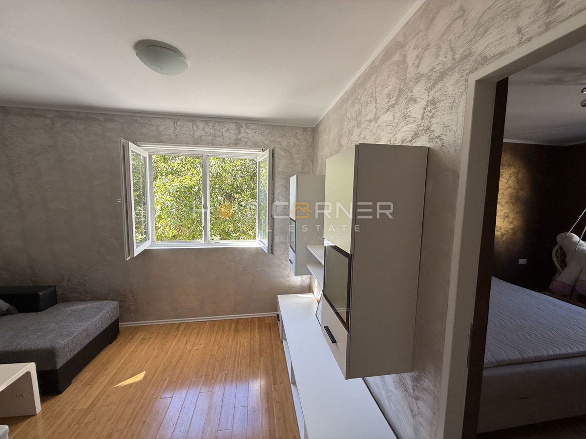 Occasione! Pomer, a 5 minuti dal mare, 2 appartamenti arredati con due camere da letto