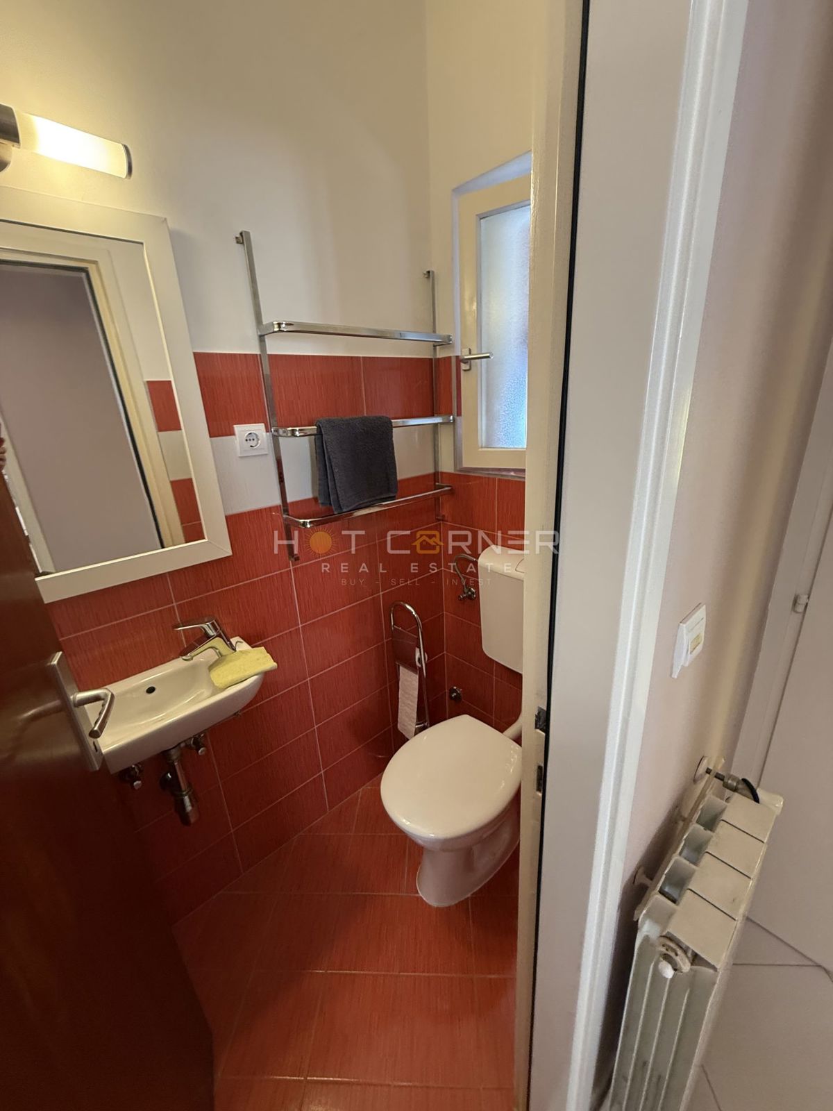 Pola, Busoler – appartamento arredato di alta qualità con 3 camere e giardino