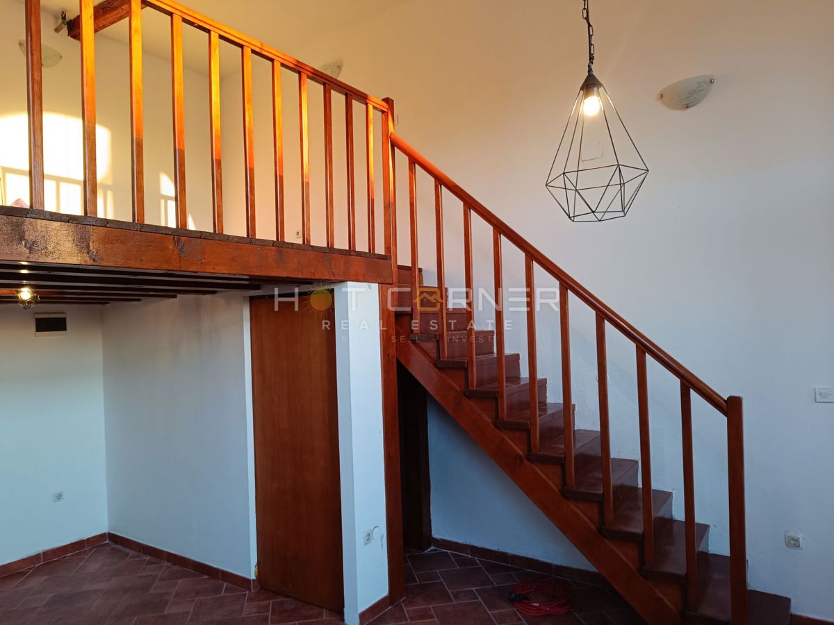 Autentica villa italiana con carattere - centro di Pola