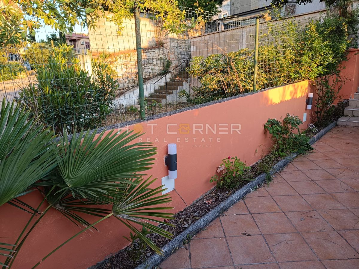 Autentica villa italiana con carattere - centro di Pola