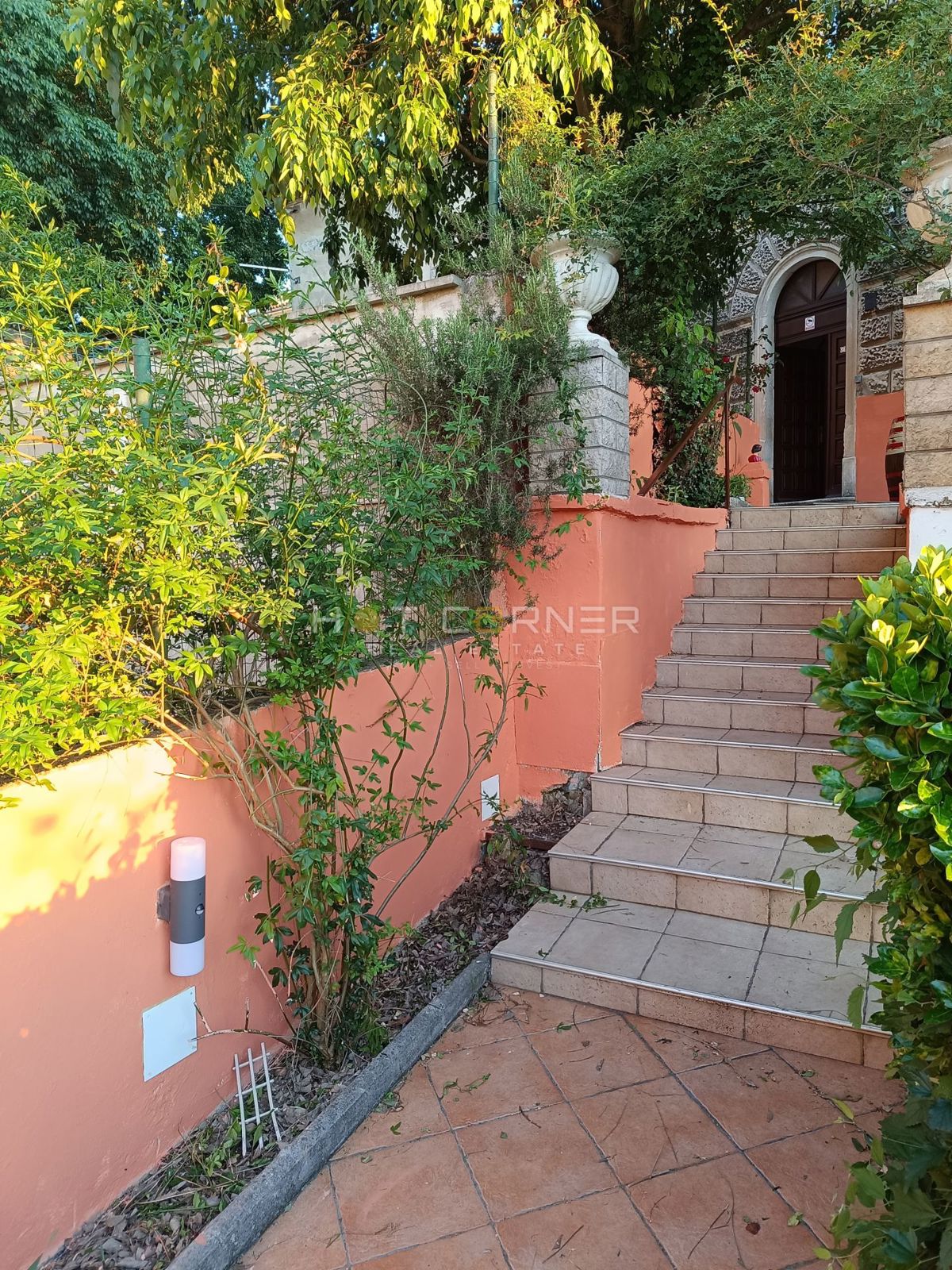 Autentica villa italiana con carattere - centro di Pola