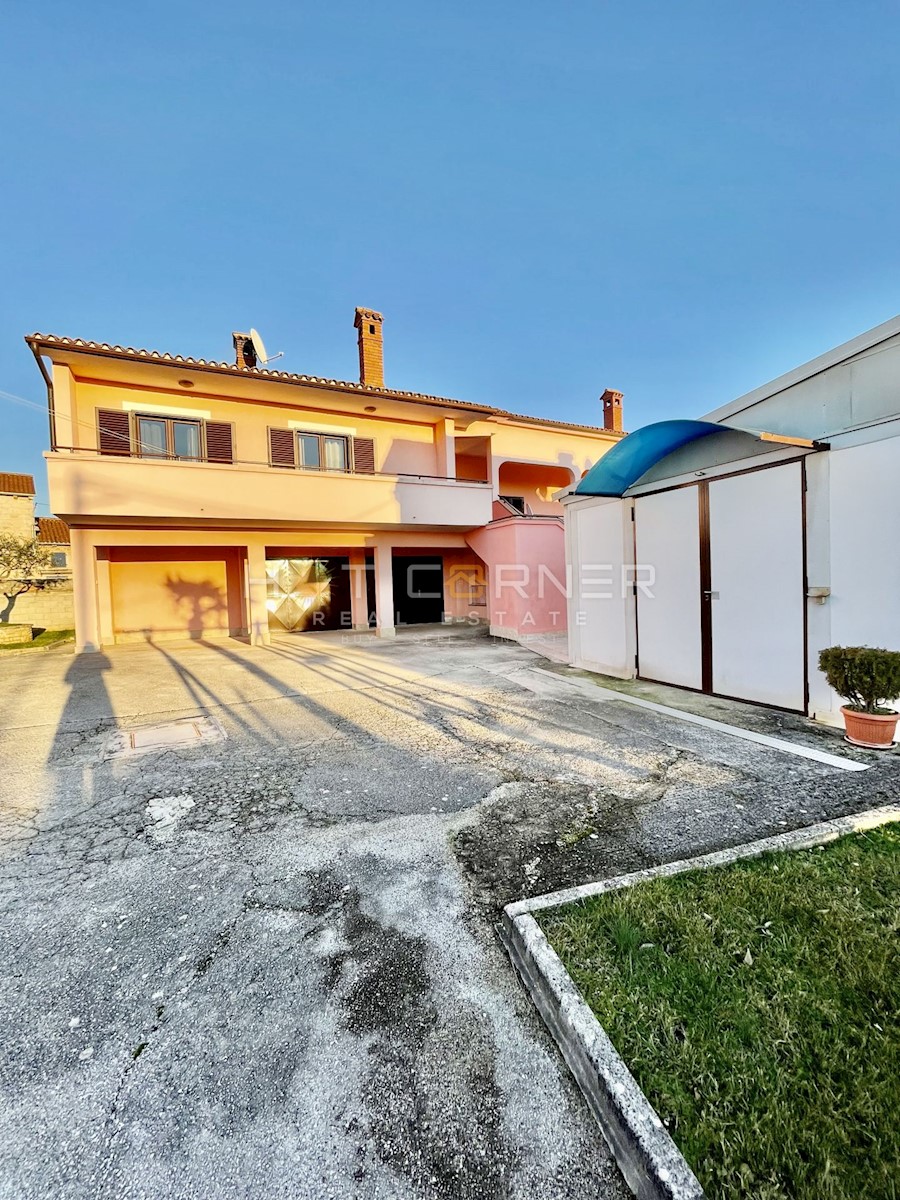 Casa Svetvinčenat, 340m2