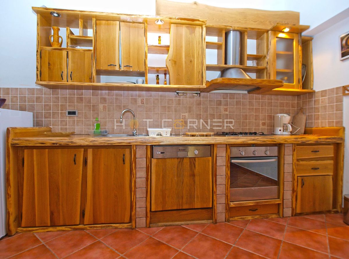 Appartamento Monte Zaro, Pula, 80m2