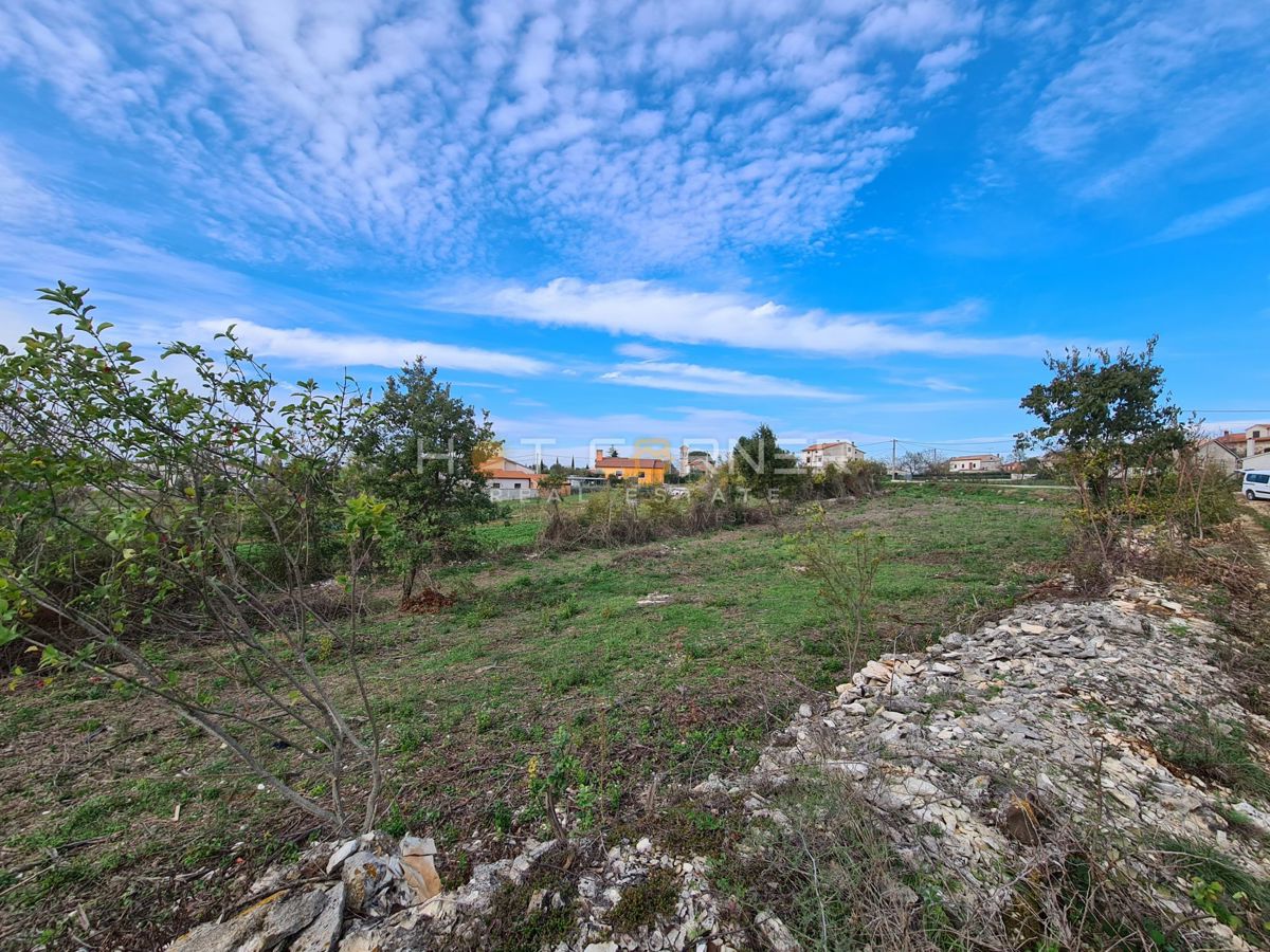 Terreno Juršići, Svetvinčenat, 1.980m2