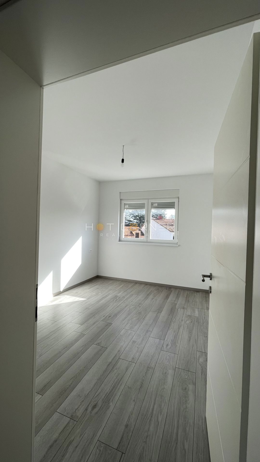 Valdebek, nuovo appartamento con garage, permesso di utilizzo, 122 m2.