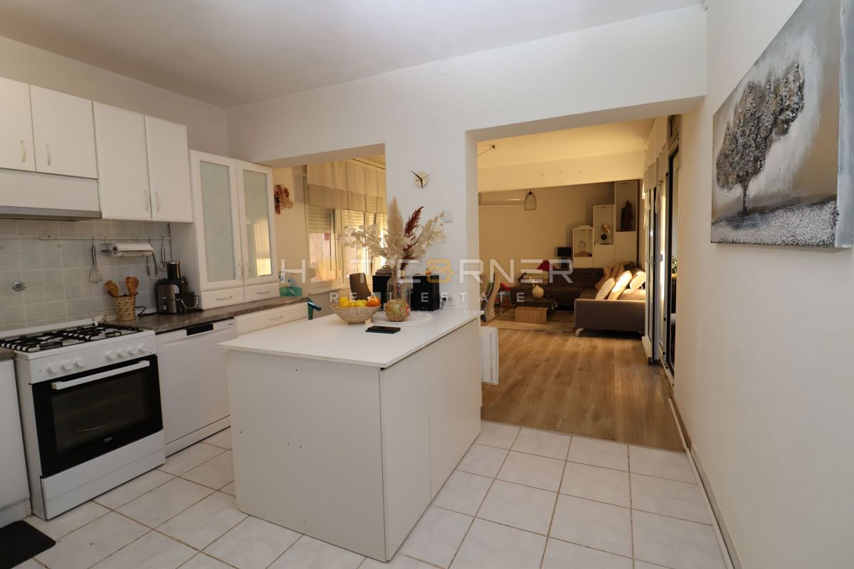 Appartamento Veruda, Pula, 62m2