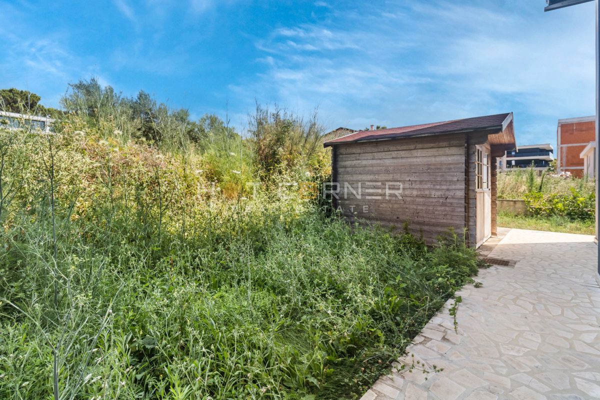 Appartamento di pregio con piscina e giardino, Medulin