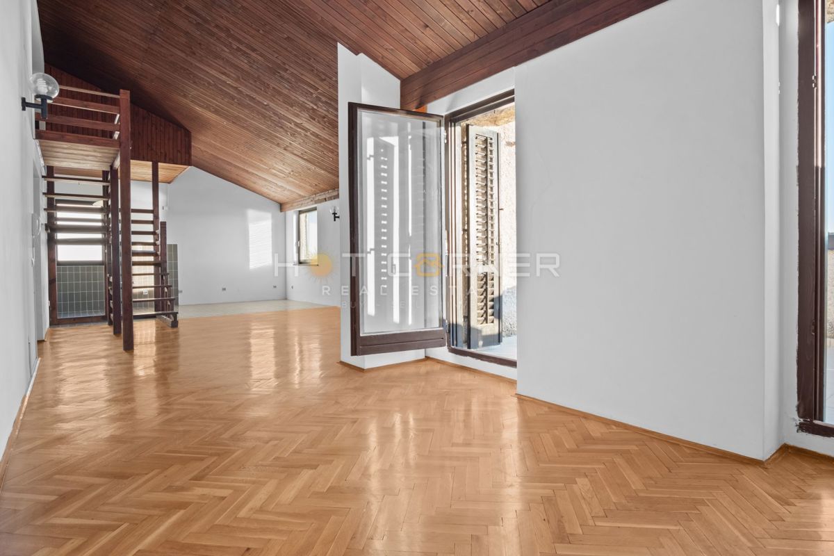 Casa Pješčana Uvala, Medulin, 450m2
