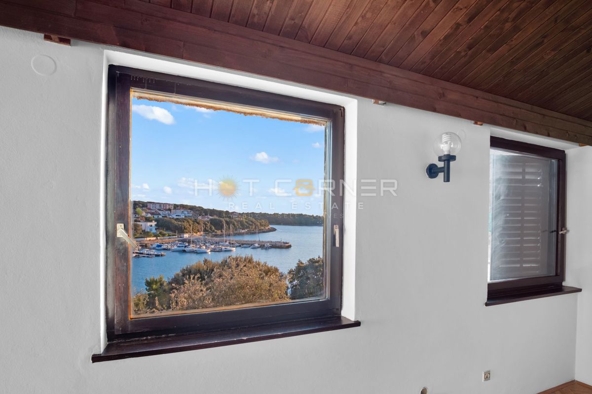 Casa Pješčana Uvala, Medulin, 450m2