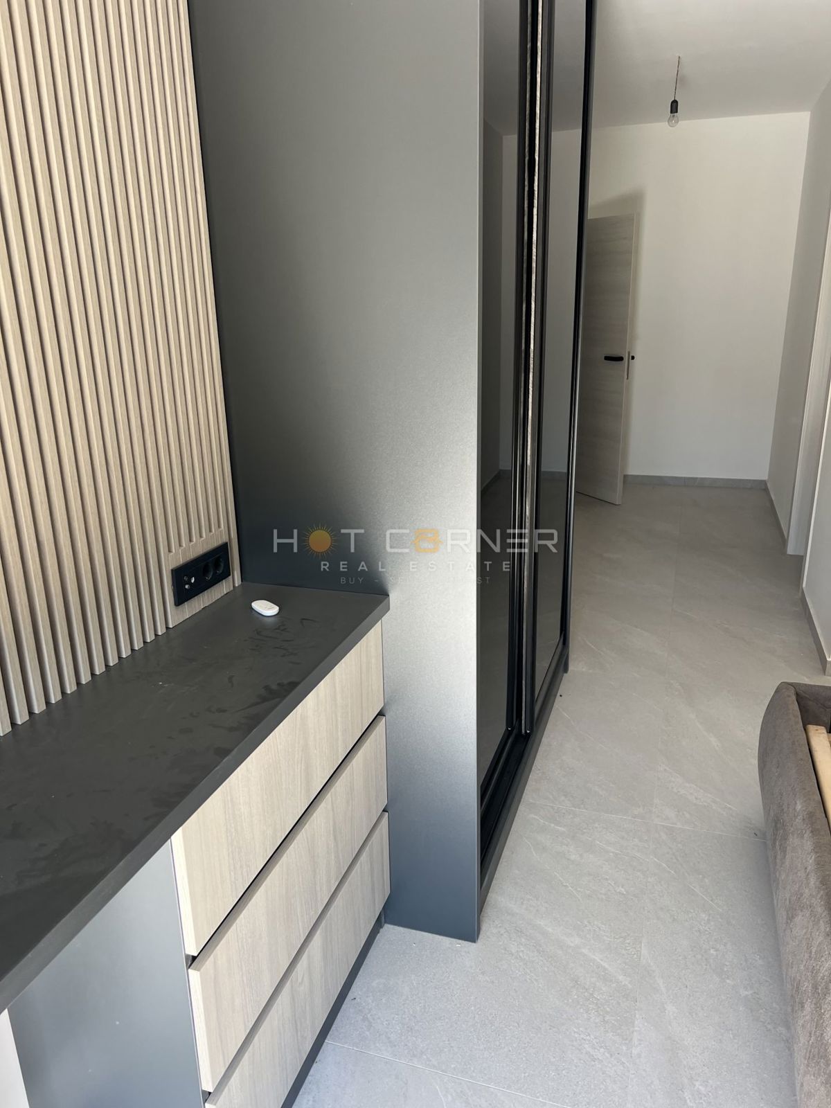 Elegante e moderna villa con piscina, 4 camere, a 2 km da splendide spiagge