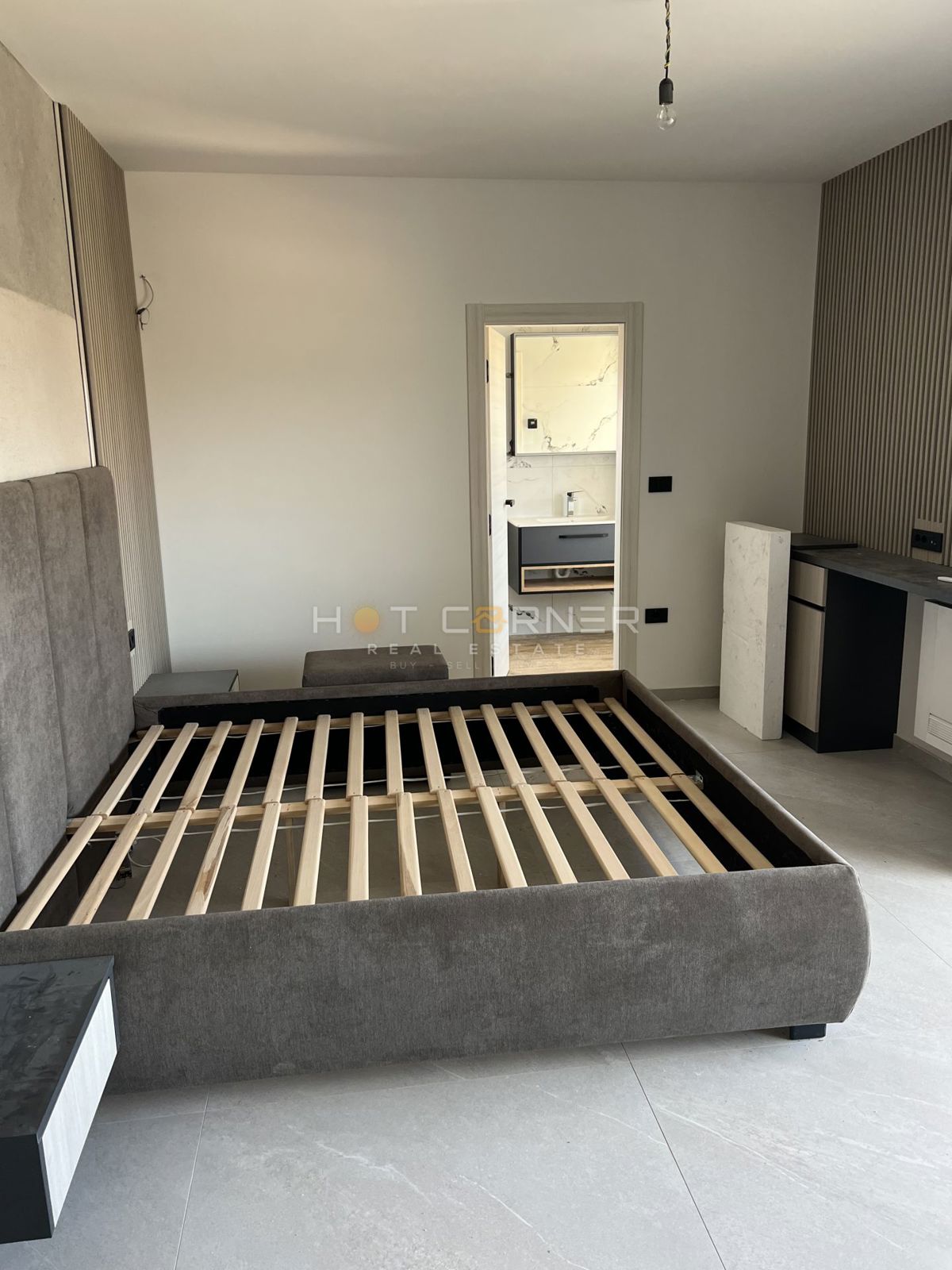 Elegante e moderna villa con piscina, 4 camere, a 2 km da splendide spiagge