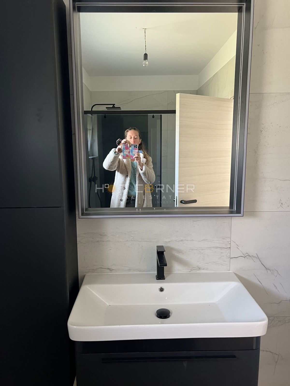 Elegante e moderna villa con piscina, 4 camere, a 2 km da splendide spiagge