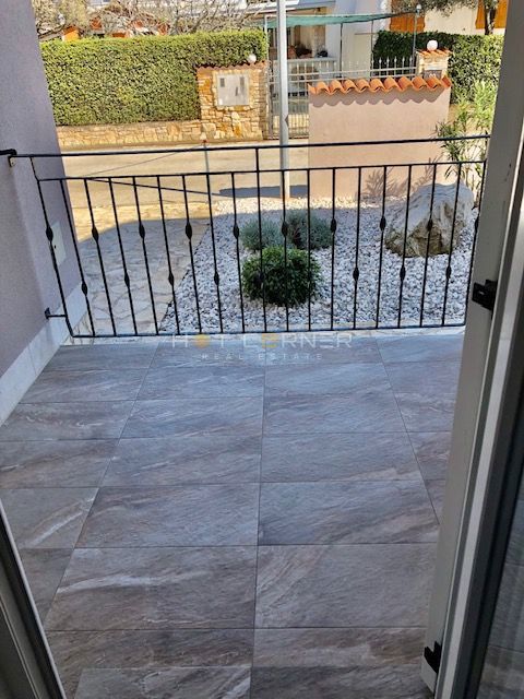 Medulin, 200 m dalla spiaggia, appartamento con 2 camere, arredato