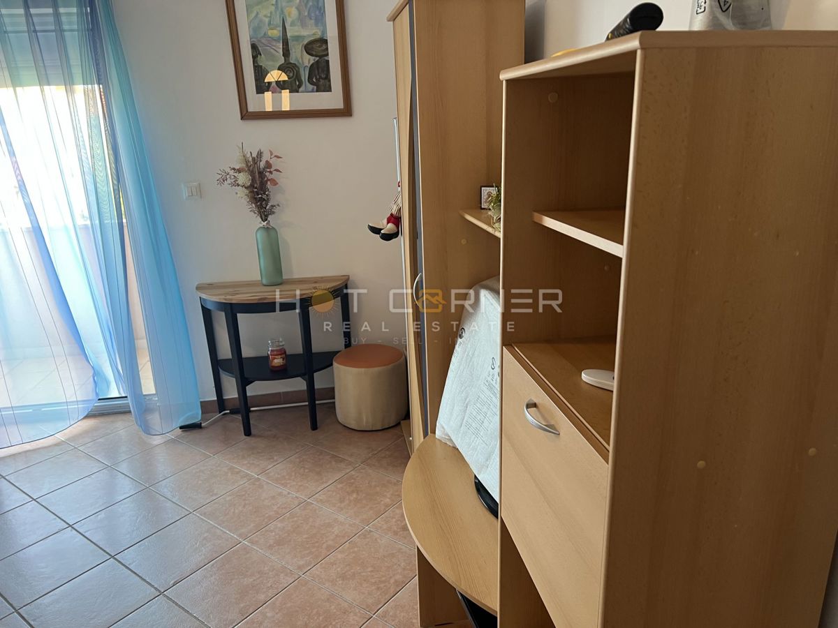 Pješčana Uvala, 200 m dalla spiaggia, 1° piano, 1 camera da letto, 2 terrazze