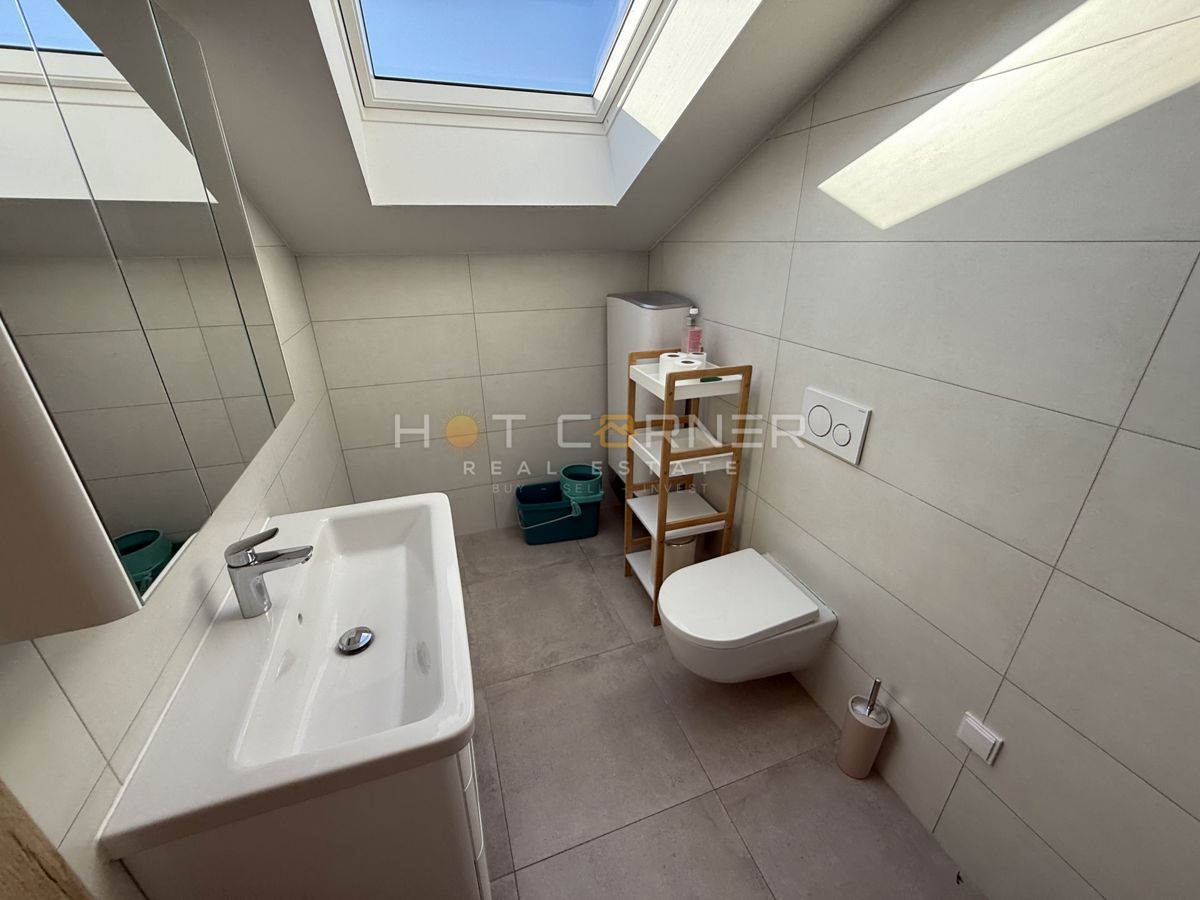 Medulin, penthouse, 1ª fila al mare, vista mare aperta