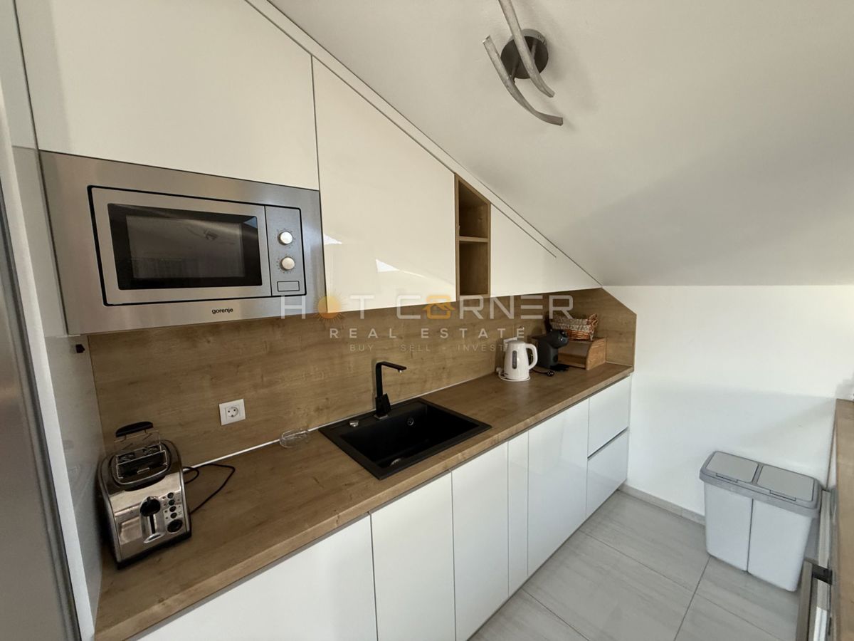 Medulin, penthouse, 1ª fila al mare, vista mare aperta