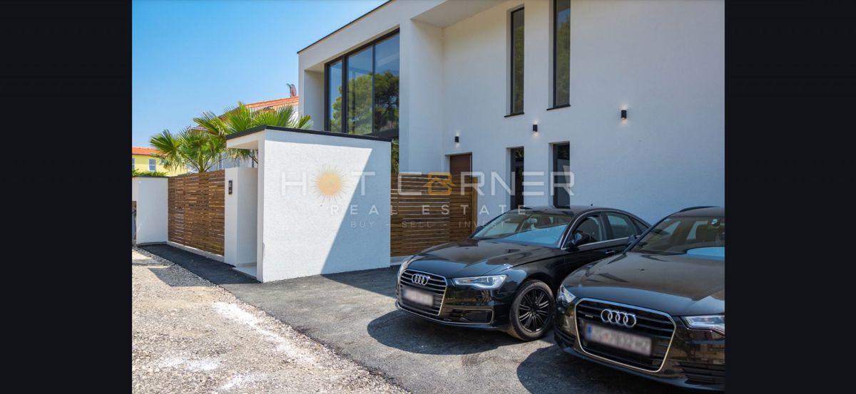 Taboo Villa - Moderna eleganza e lusso vivace