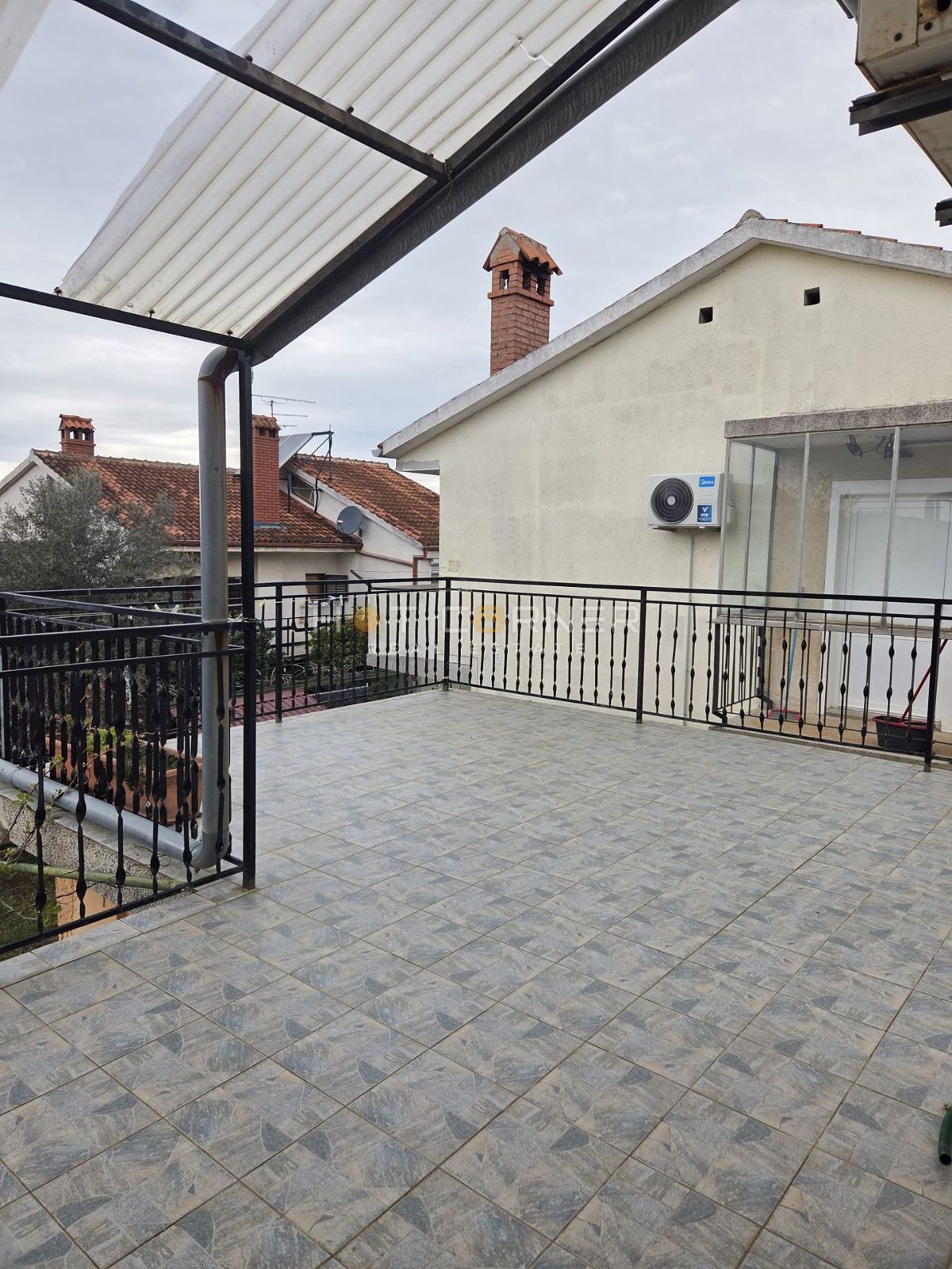 Štinjan - spaziosa casa familiare