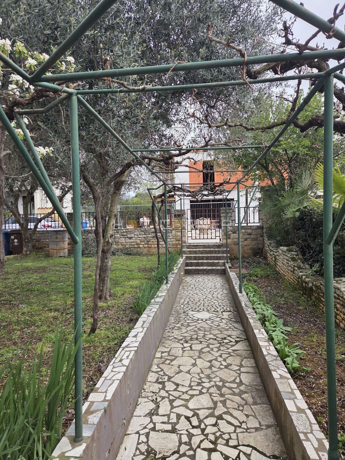 Štinjan - spaziosa casa familiare