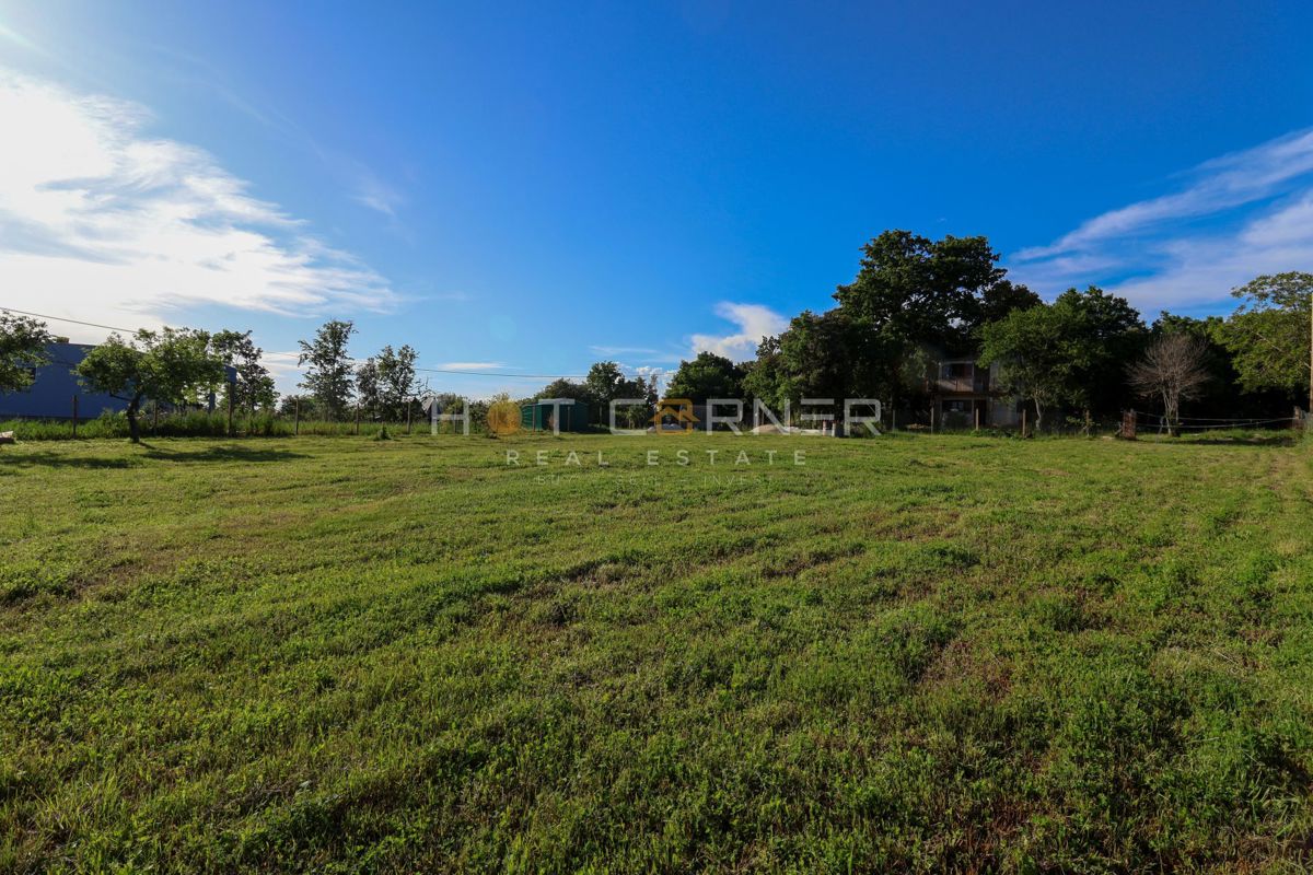 Terreno Valtura, Ližnjan, 1.500m2