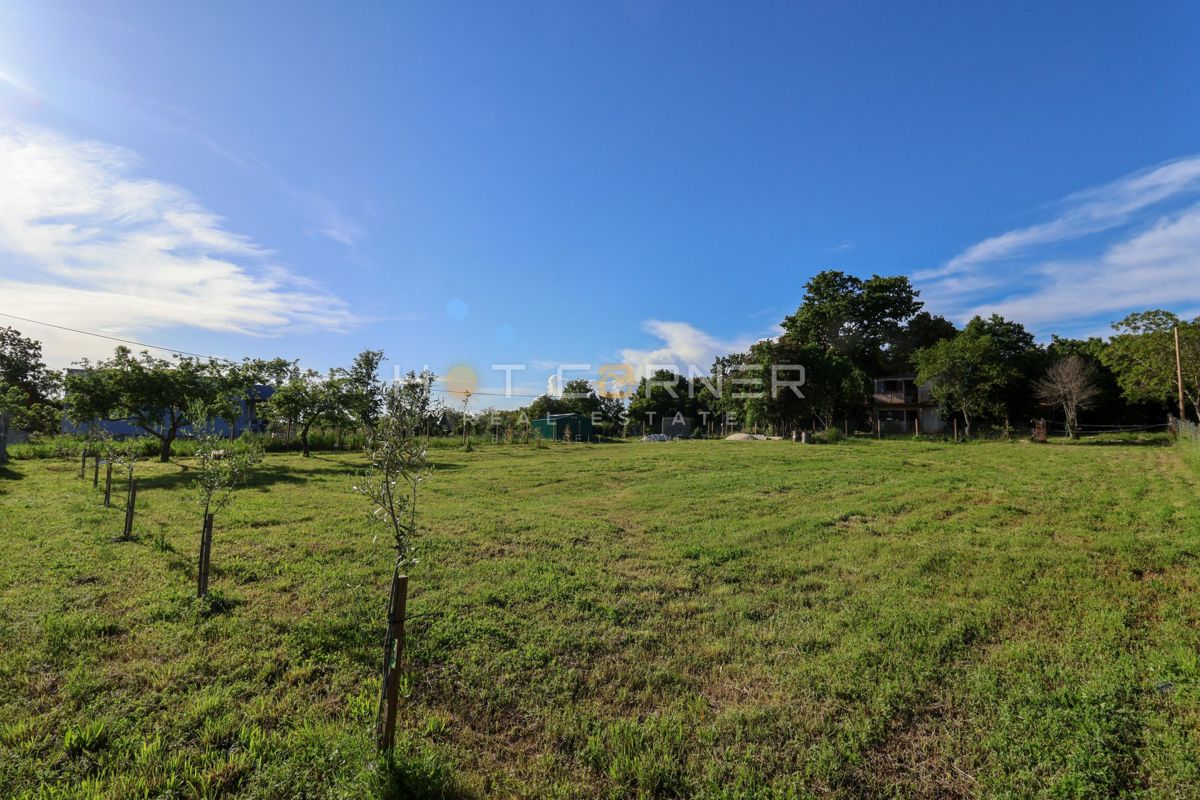 Terreno Valtura, Ližnjan, 1.500m2