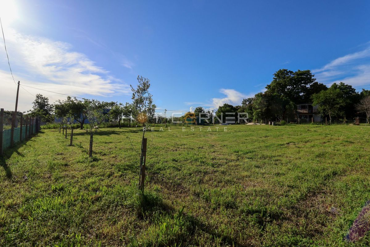 Terreno Valtura, Ližnjan, 1.500m2